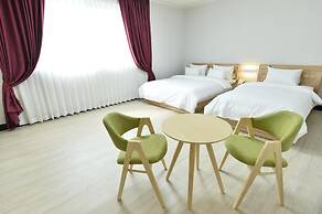 Gwangju Tourist Hotel