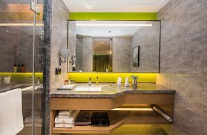 The Mulian Hotel of Bantian Shenzhen