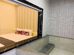 Yuan Ju Boutique Hotel