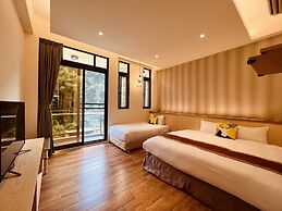 Yuan Ju Boutique Hotel