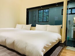 Yuan Ju Boutique Hotel