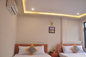 Nhan Anh Quy Nhon Hotel