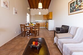 G&E Beach Apartments