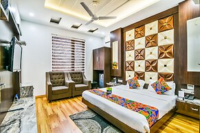 FabHotel Aman Residency