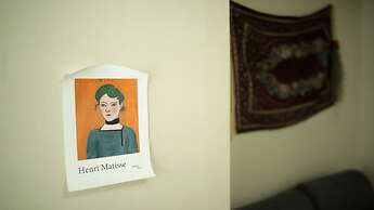 Location in Myeongdong Studio