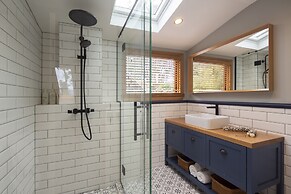 Judge & Jury Farm Retreat