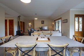 Judge & Jury Farm Retreat