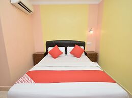 OYO 892 Hotel Grand Nadia