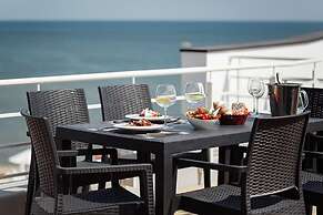 GoodZone Club Panorama Zatoka