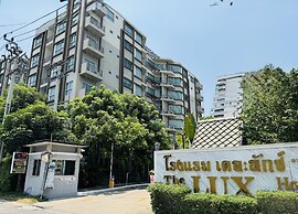 The Lux Ladprao 10