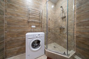 More Apartments na Avtomobilnom 58A - 1