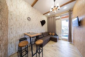 More Apartments na Avtomobilnom 58A - 1