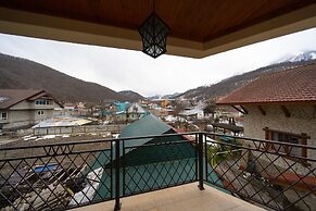 More Apartments na Avtomobilnom 58A - 1