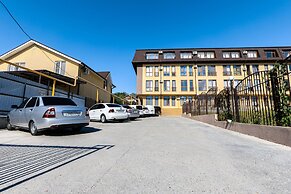 More Apartments na Bakinskoy 36