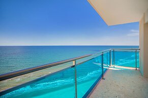 Hotel Servigroup Koral Beach