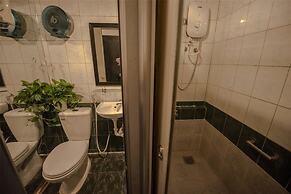 The Like Hostel & Cafe