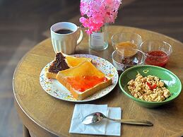 &And Hostel Hommachi East