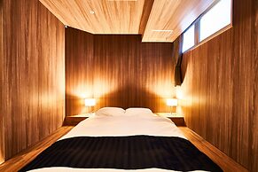 &And Hostel Hommachi East