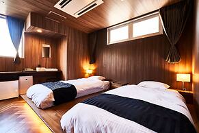 &And Hostel Hommachi East