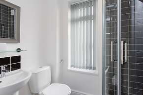 Townhouse @ 130 West Street Crewe