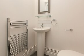 Townhouse @ 130 West Street Crewe