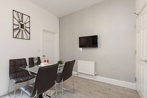 Townhouse @ 130 West Street Crewe