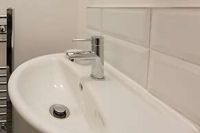 Townhouse @ 130 West Street Crewe