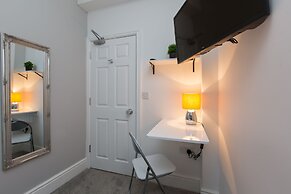 Townhouse @ 130 West Street Crewe