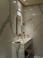 Madama garden retreat