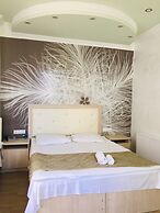 Royal Palace Hotel
