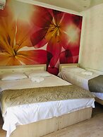 Royal Palace Hotel