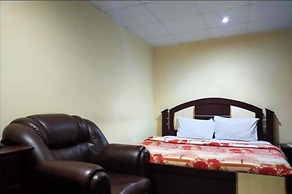 Rodze Hotel & Suites