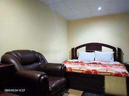 Rodze Hotel & Suites