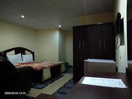 Rodze Hotel & Suites