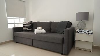 Aura House Isla Verde
