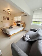 Aura House Isla Verde