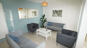 Aura House Isla Verde