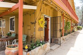 Crown King Cabins Suites and Bunkhouse