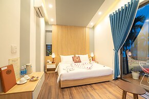 Hoi An Grace River Villa