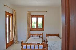 Pine Cottege Korakonisi Inlet