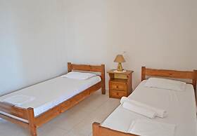 Pine Cottege Korakonisi Inlet