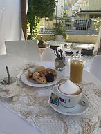 Gadames Hotel - Lunch on the Beach