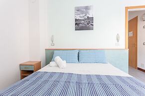 Gadames Hotel - Lunch on the Beach