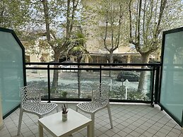 Gadames Hotel - Lunch on the Beach