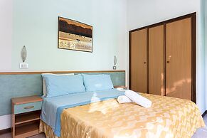 Gadames Hotel - Lunch on the Beach