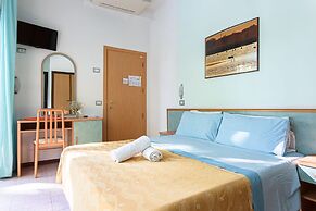 Gadames Hotel - Lunch on the Beach