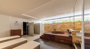 Cobertura Beira-Mar c/ Piscina Privativa – Barra Bali 417