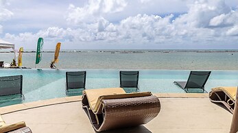 Cobertura Beira-Mar c/ Piscina Privativa – Barra Bali 417