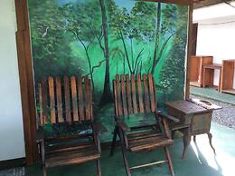 Cabinas Balcon de Mar Tortuguero