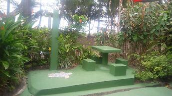 Cabinas Balcon de Mar Tortuguero